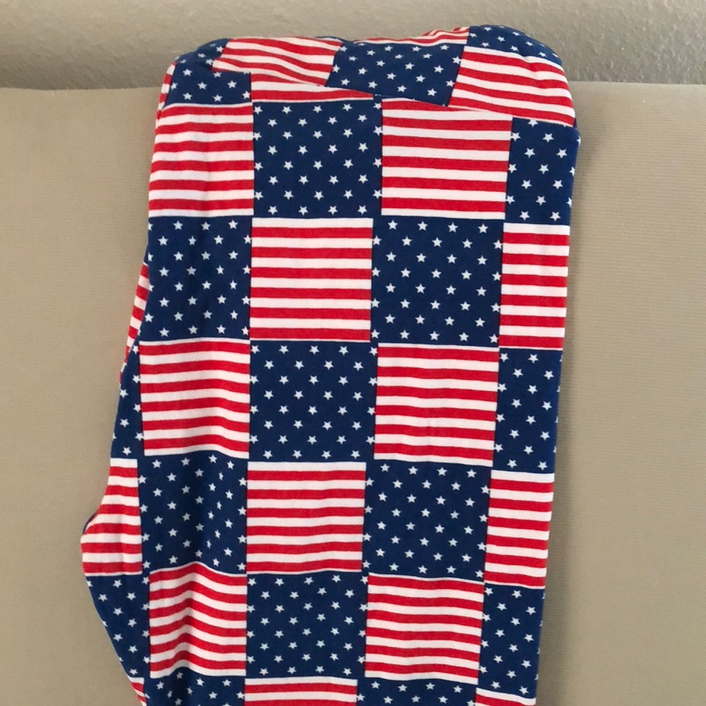 LulaRoe TC leggings